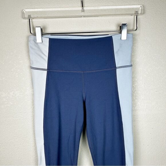 Athleta Two Toned Blue Soft Leggings Size Small - Picture 2 of 8